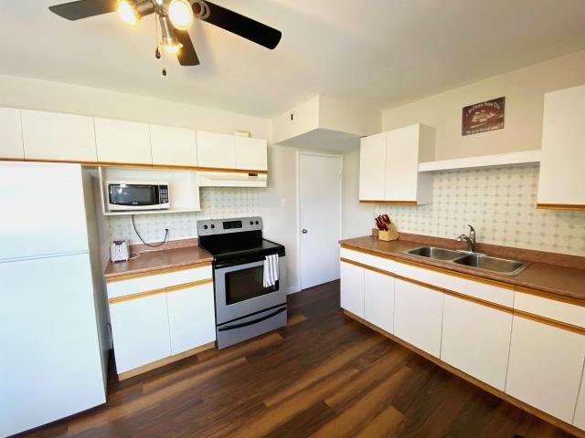 22 Little Wedeene St - Photo 3 of 12