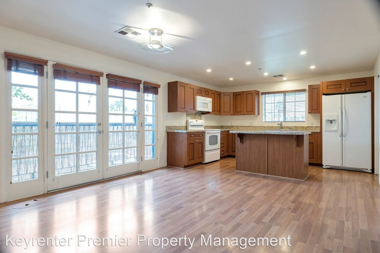 6915 East Third Street - Photo 3 of 21