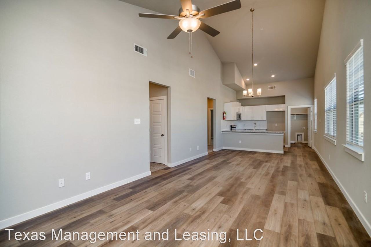 715 Harvest Moon Dr - Photo 3 of 19