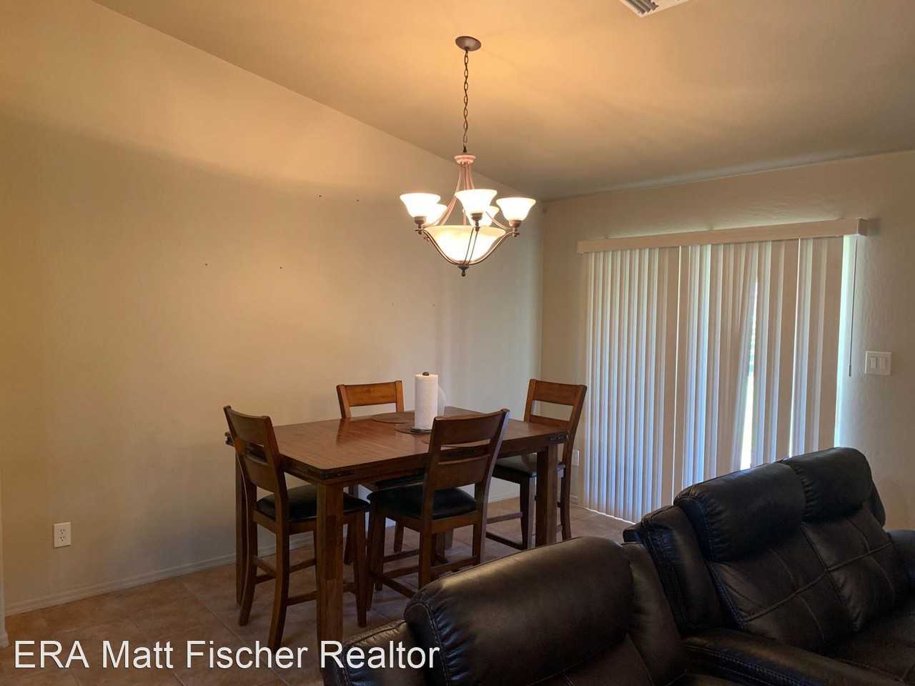 4847 W 27th St - Photo 3 of 7