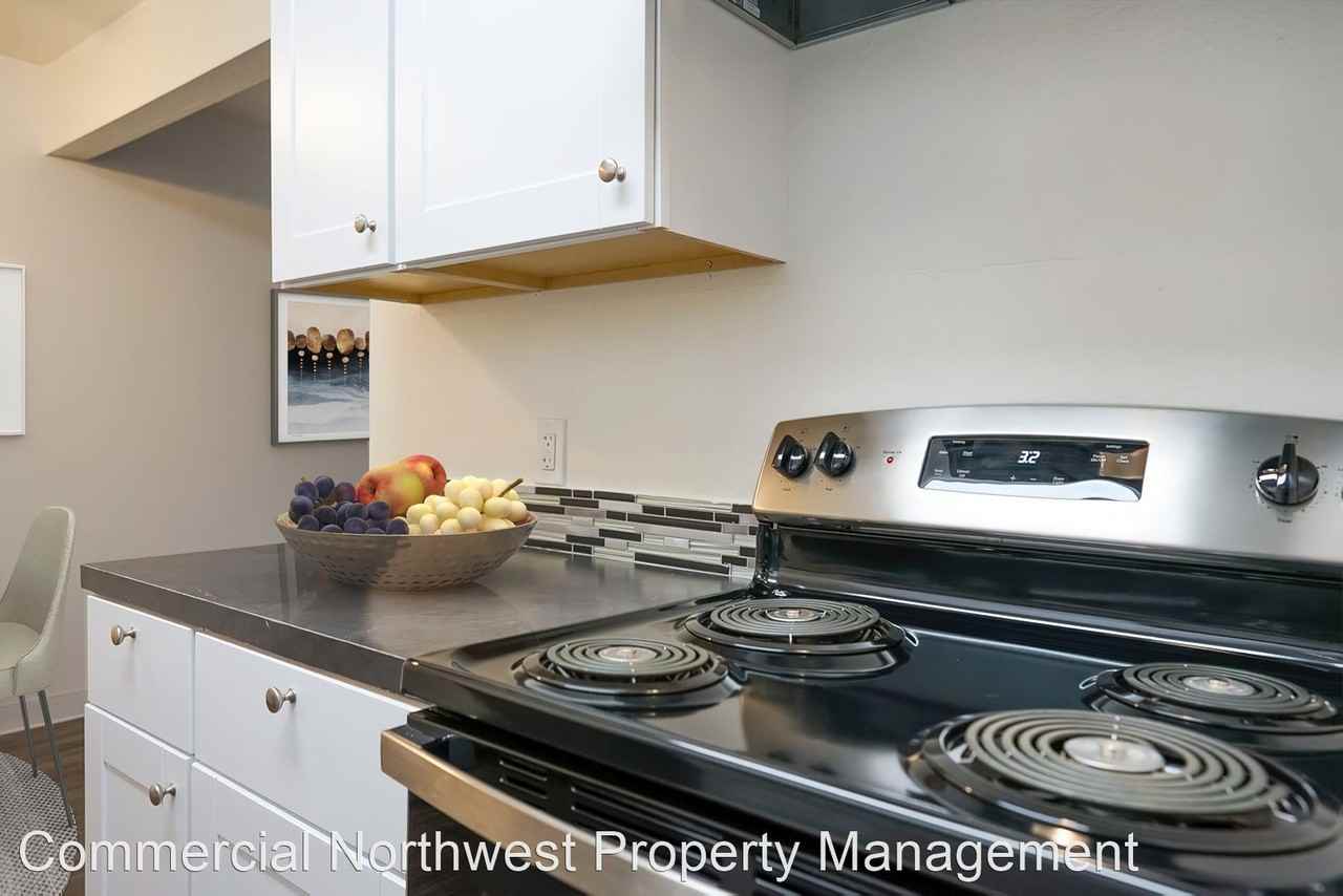 White Pine Apartments - Photo 2 of 12