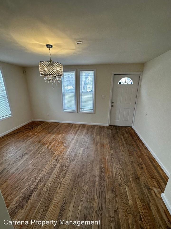 54 Suggetts Ln - Photo 2 of 13