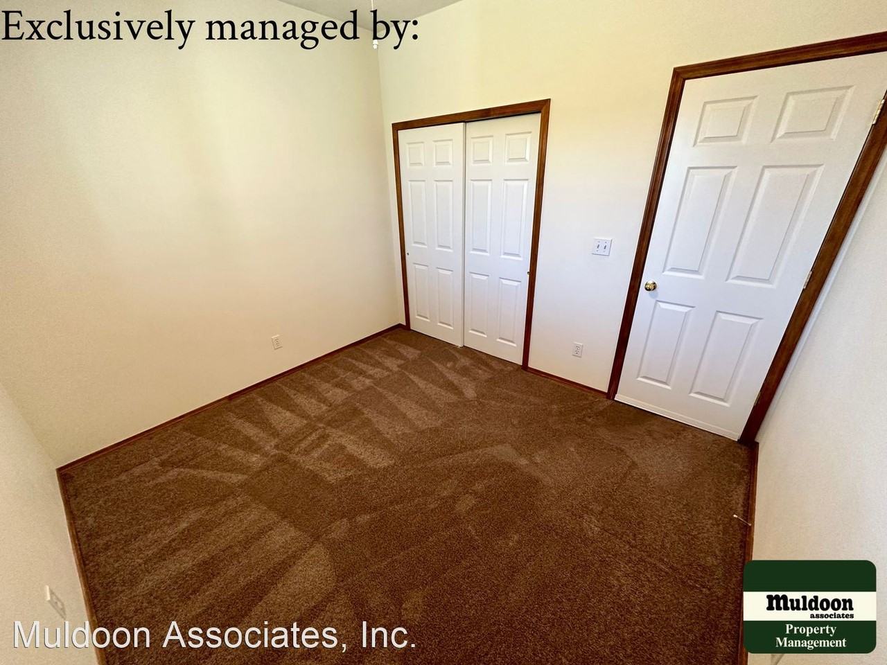 4270 Danceglen Dr - Photo 2 of 25