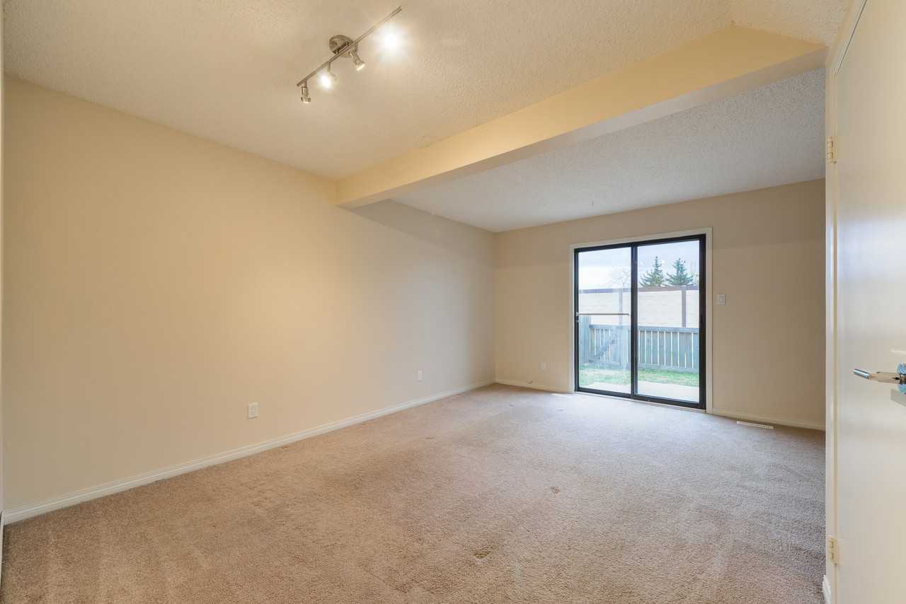 Point West Townhouses - Photo 2 of 7