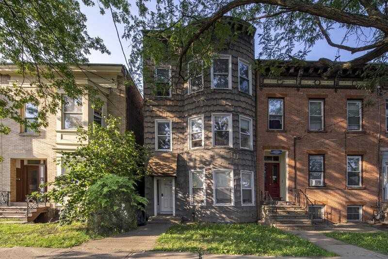 263 Western Ave - Photo 4 of 28