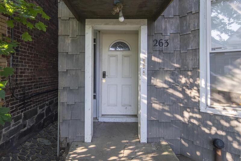 263 Western Avenue - Photo 7 of 24