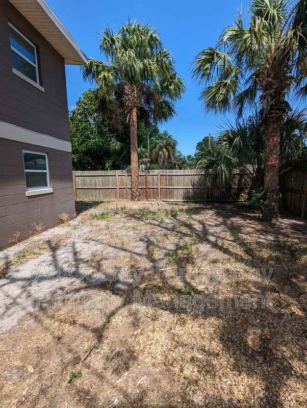 1102 21st St S - Photo 2 of 17