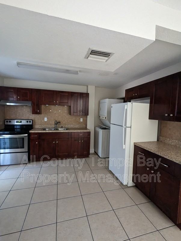 1102 21st St S - Photo 5 of 17