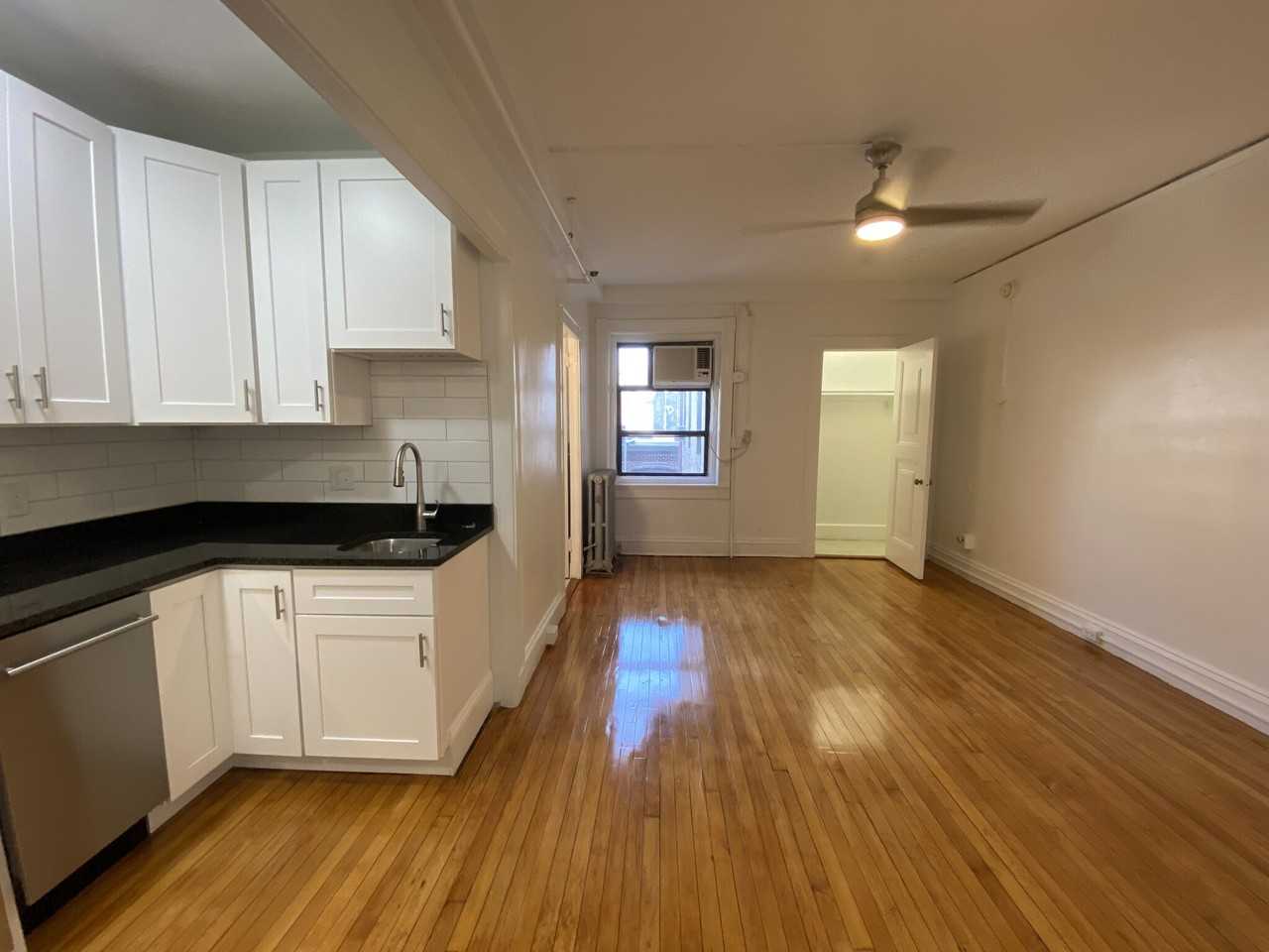 Westland Ave #505 - Photo 2 of 14