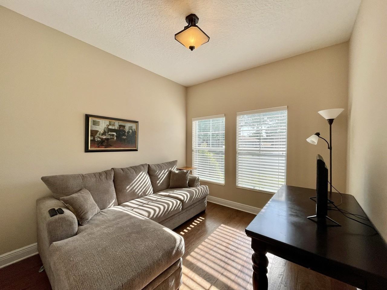 7215 S Shamrock Rd - Photo 2 of 31