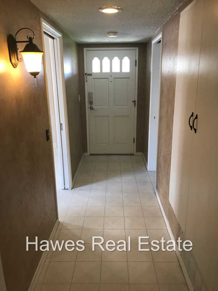 2873 Peyton Rd - Photo 3 of 26