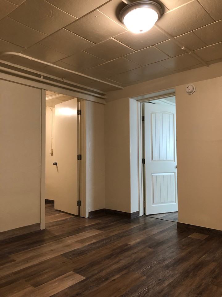 210 Sycamore St Se - Photo 2 of 22