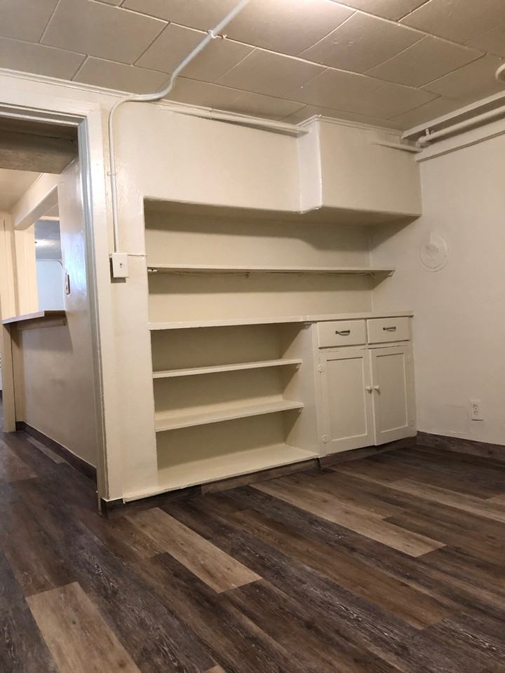 210 Sycamore St Se - Photo 2 of 23