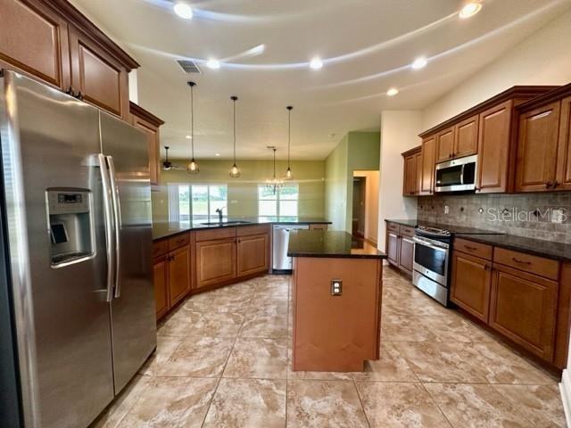 30454 Island Club Dr - Photo 2 of 32