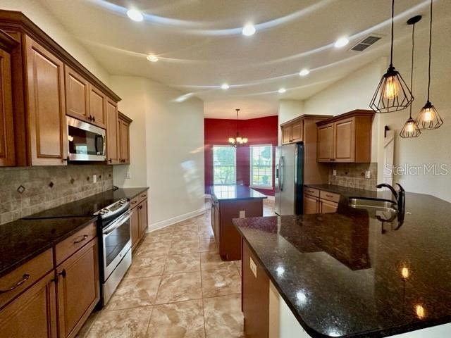 30454 Island Club Dr - Photo 3 of 32