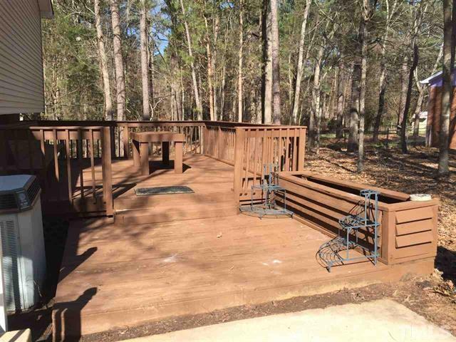 1013 Limerick Ln - Photo 3 of 17