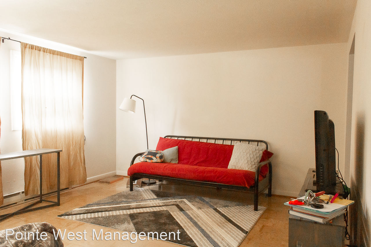 1605 Lark Lane - Photo 3 of 4