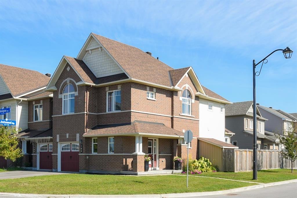 164 Calvington Avenue, Ottawa, ON K2S 1B9 4 Bedroom House for 2,450