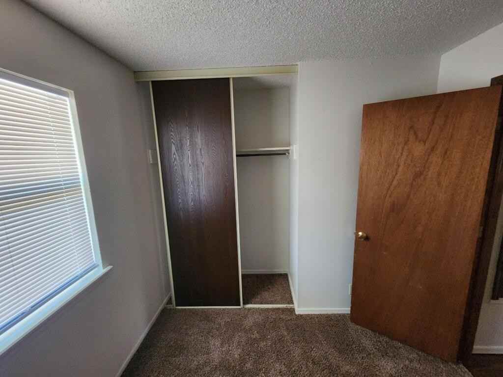 Eastbrook Apartments - Photo 4 of 33