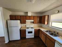 featured image of 402 East Moses Street