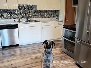 3835 Oregon Ave N - Photo 3 of 10