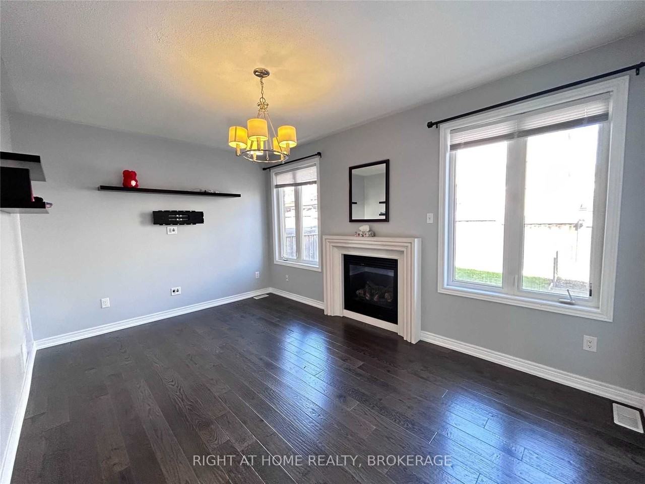 438 Kwapis Boulevard #None - Photo 2 of 6