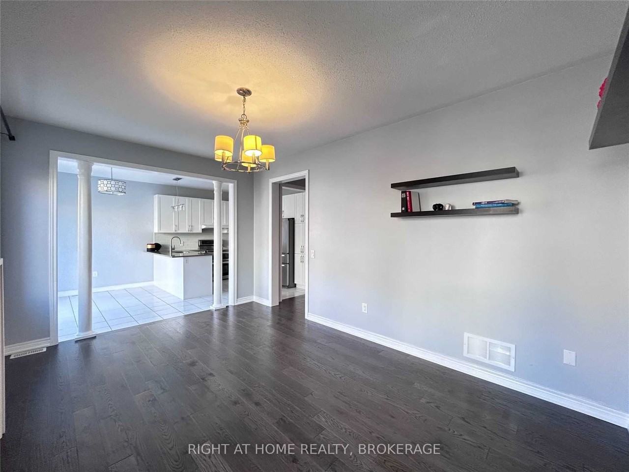 438 Kwapis Boulevard #None - Photo 3 of 6