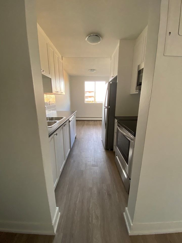 758 Kipps Lane Apartments in Carling, London, ON N5Y 4Y1 Zumper