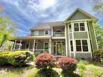 4 Stacey Cir - Photo 1 of 1