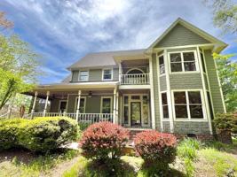 featured image of 4 Stacey Cir