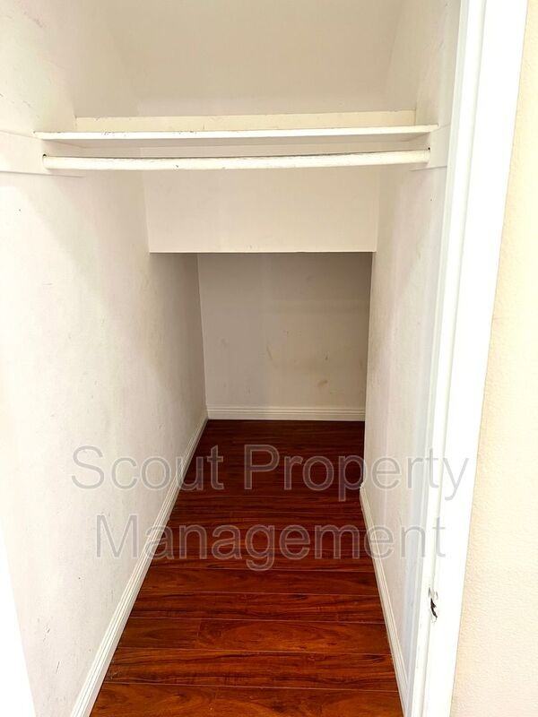 39511 Bainbridge Cir - Photo 4 of 26