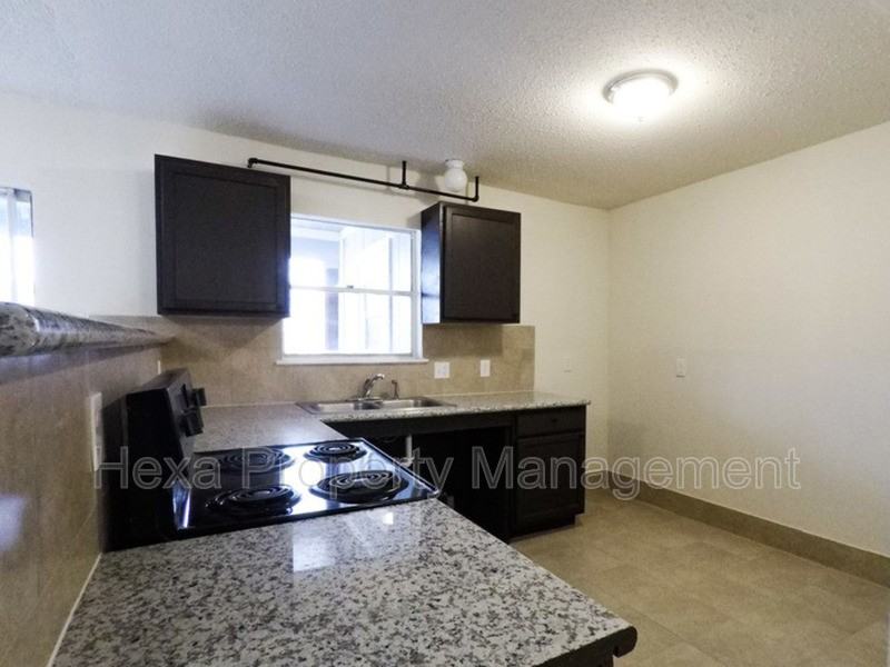 6553 Brittmoore Rd - Photo 7 of 10