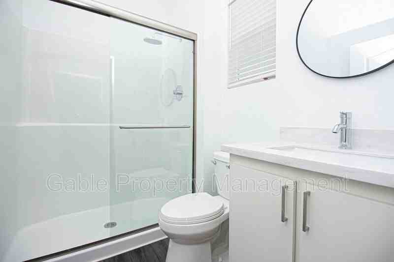 11708 Albers St - Photo 5 of 7