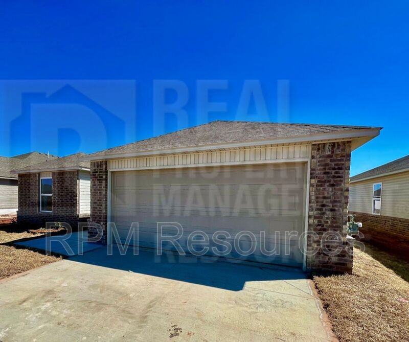 1916 Melina Dr - Photo 2 of 20