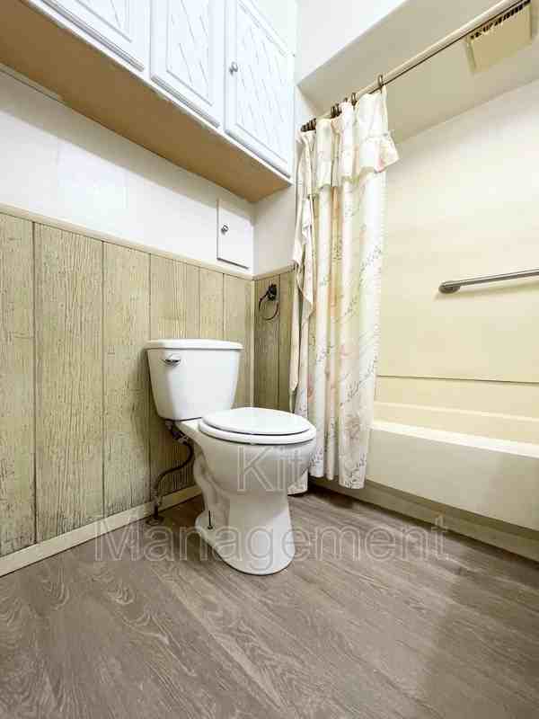 3953 Woodhaven Dr - Photo 6 of 13