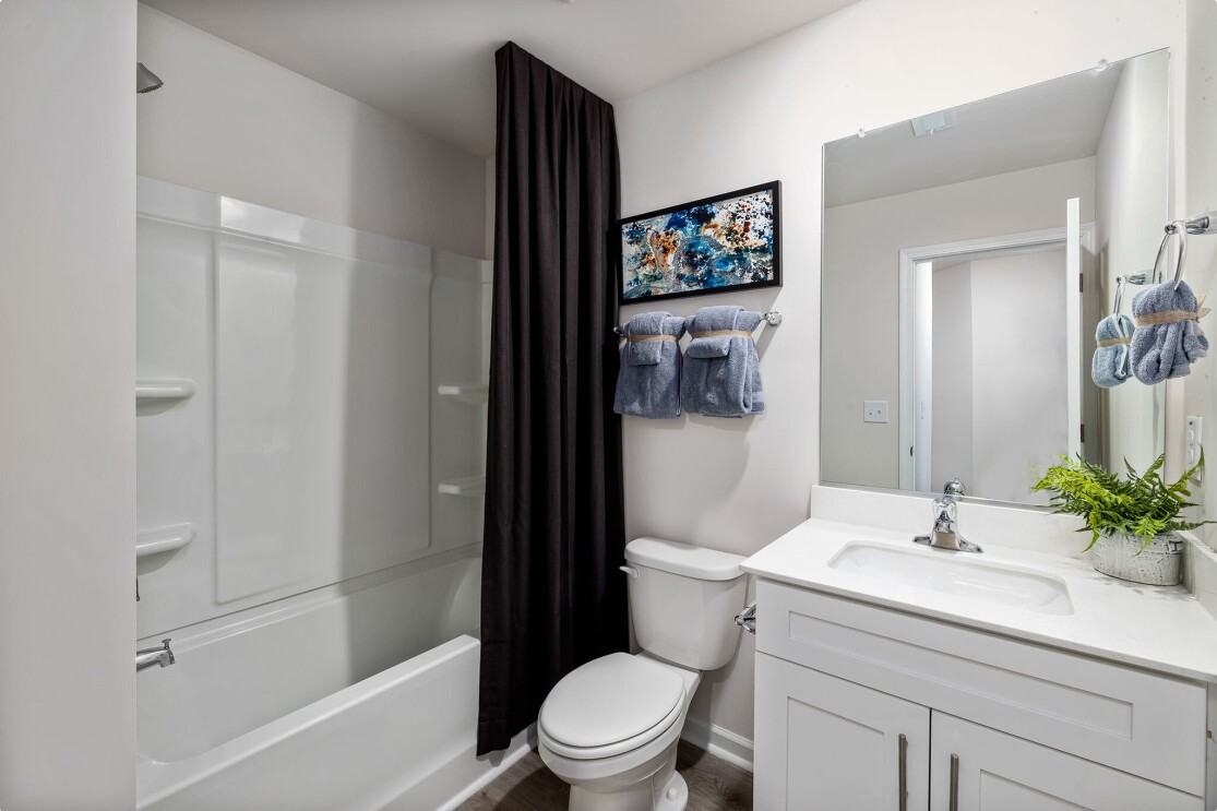 3766 Lori Ln - Photo 3 of 24