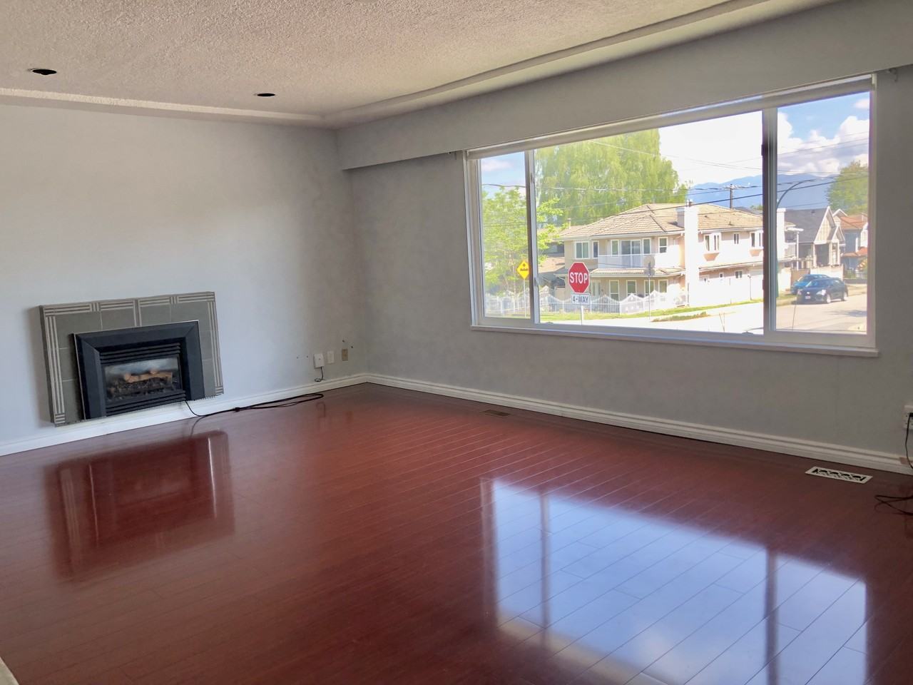 7475 2nd Street - Photo 2 of 22