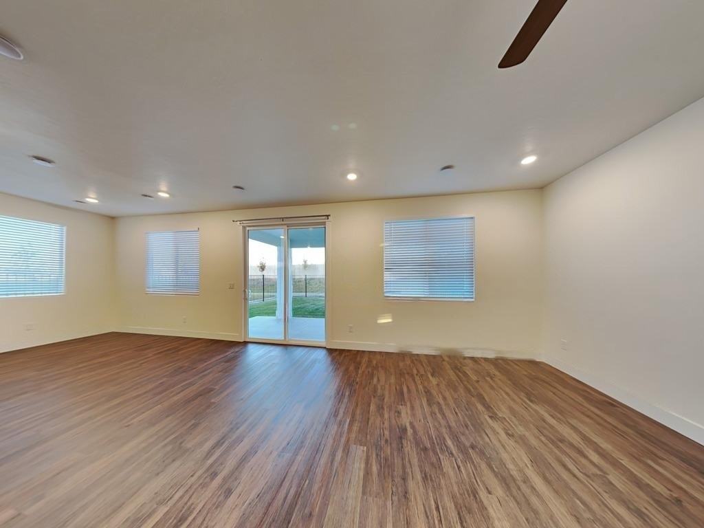 358 Smith Dr #NA - Photo 2 of 12