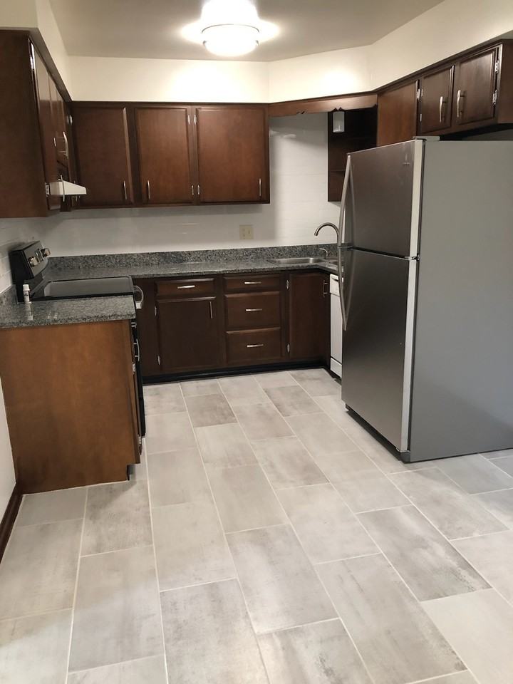 1220 Camellia Dr #3 - Photo 3 of 14