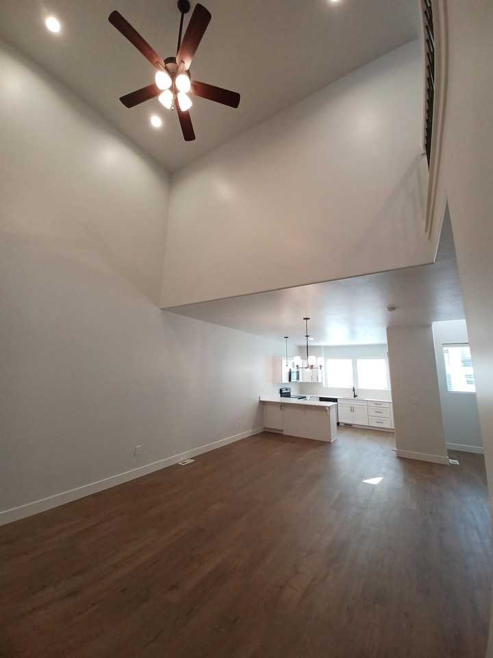 2060 N 3900 W #1 - Photo 6 of 44