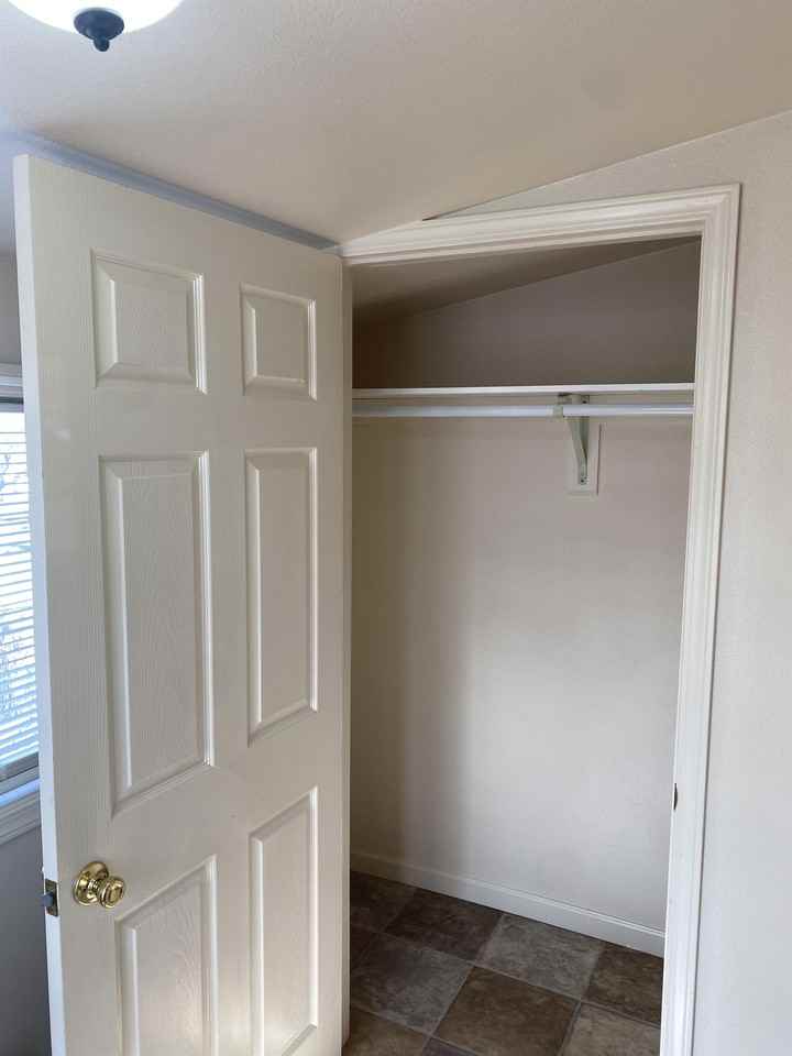 310 E Spruce St #1 - Photo 5 of 17