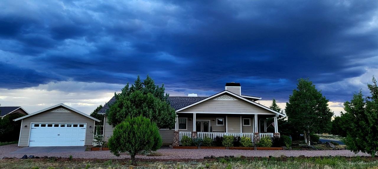 600 S Ridge Dr #1 - Photo 3 of 23