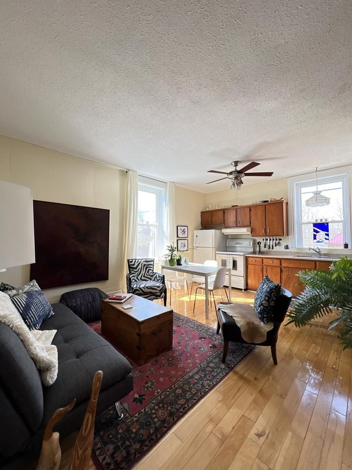 35 29-35 Union Street North #29A - Photo 2 of 14