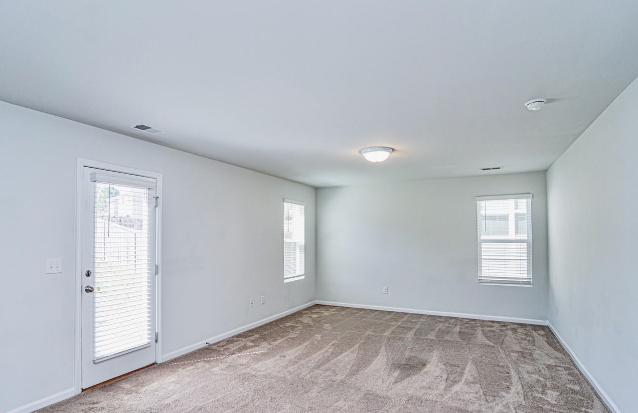 649 Millsgate Cir #1 - Photo 3 of 18