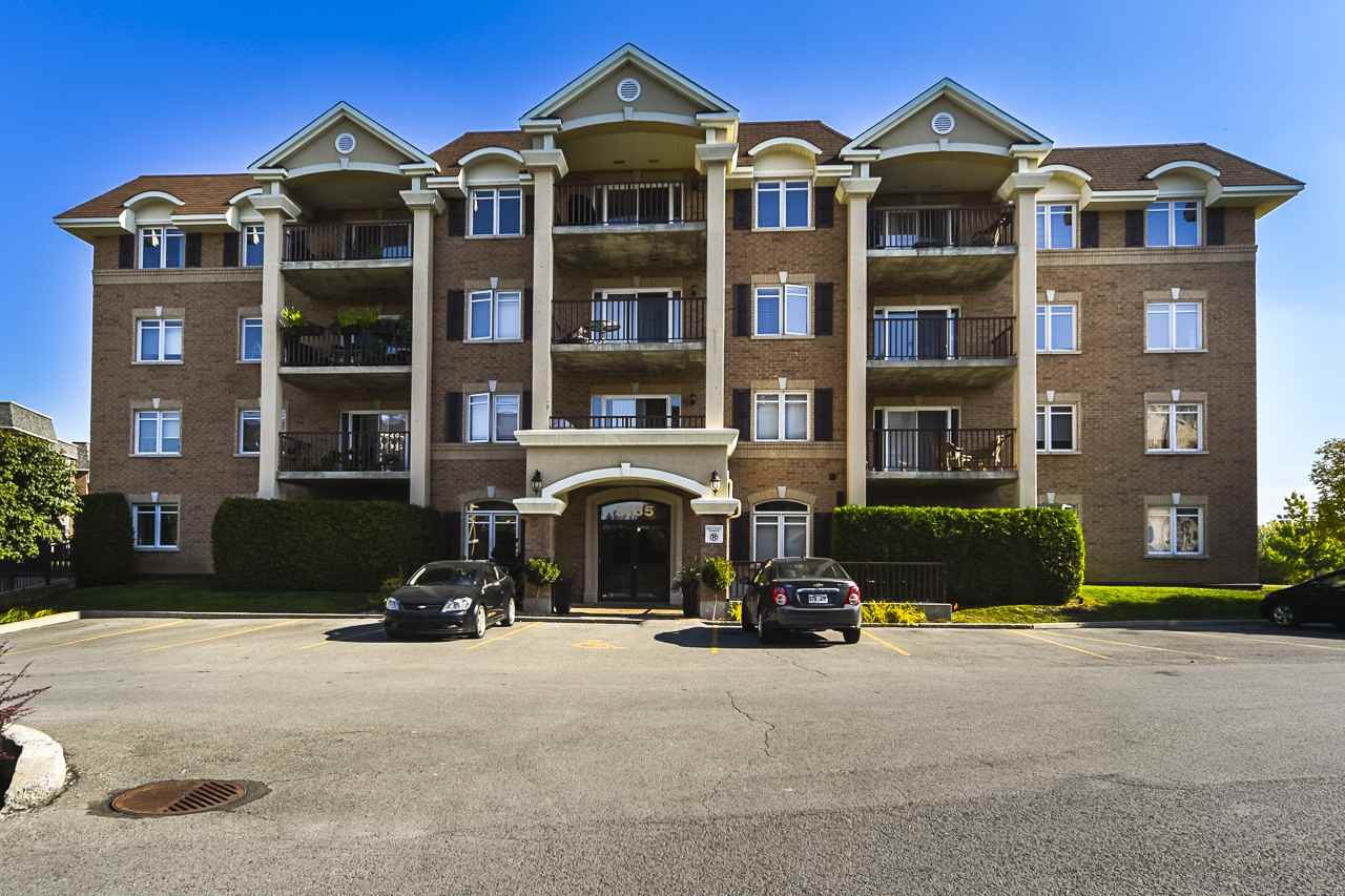 3135 Avenue Ernest - Hemingway #306 - Photo 2 of 19