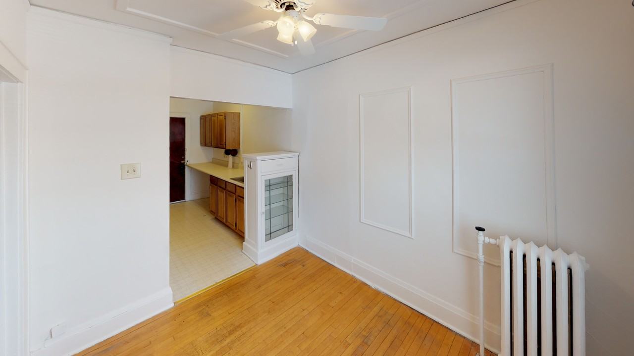 The Riviera Apartments - Photo 4 of 50