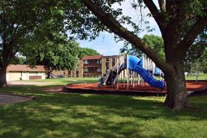 featured image of 140 Homestead Rd