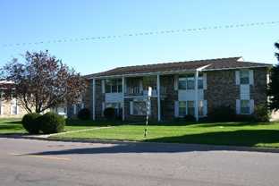 Roe Crest Apartments - Photo 1 of 1