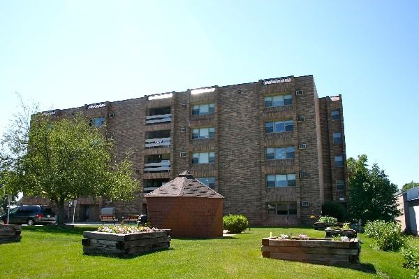 Storybrook Apartments - Photo 2 of 14
