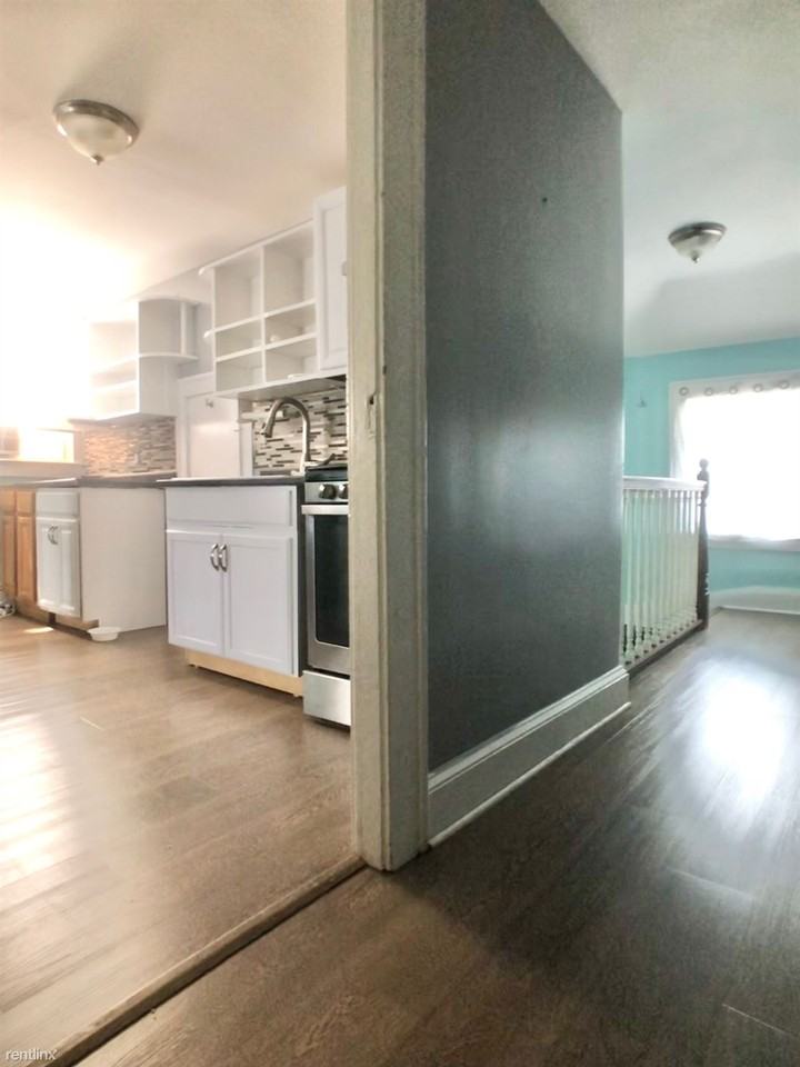 Lovely Studio Apartment in Multi - Photo 2 of 10